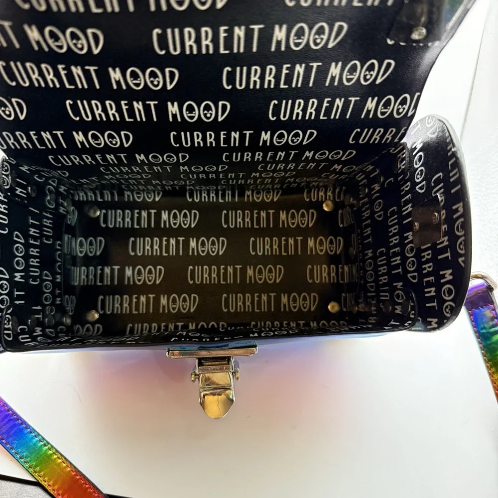 Current Mood 90's Rainbow Buckle‎ Hard Case Purse Dolls Kill Silver Studs